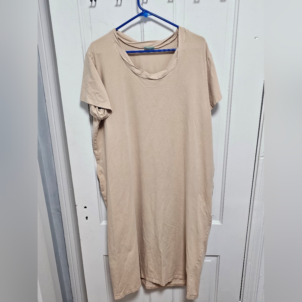 Sara Morgan Beige Short Sleeve T-Shirt Dress/gown